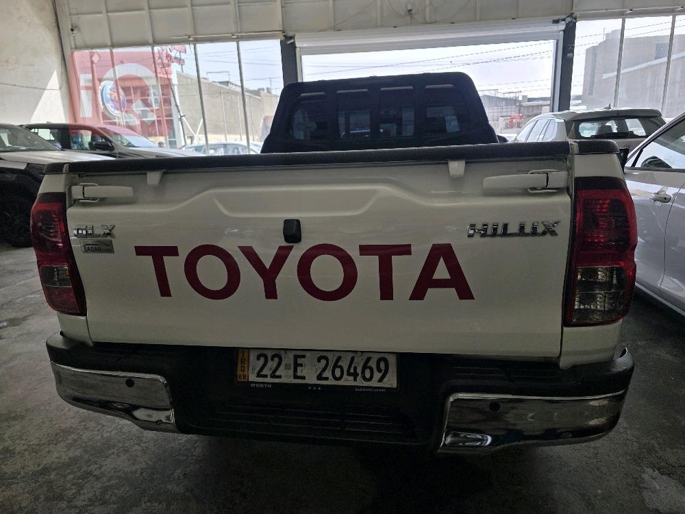 تويوتا هايلوكس